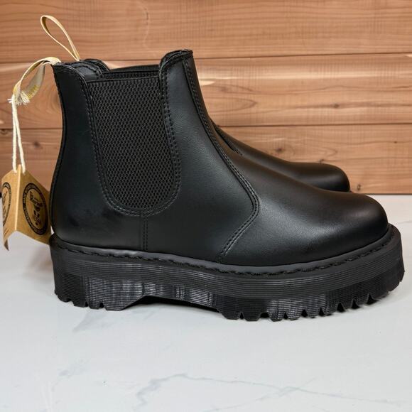 Dr Martens 2976 Quad Chelsea Boots Platform Black Womens Size 11 - Mens 10 Vegan - Picture 11 of 15